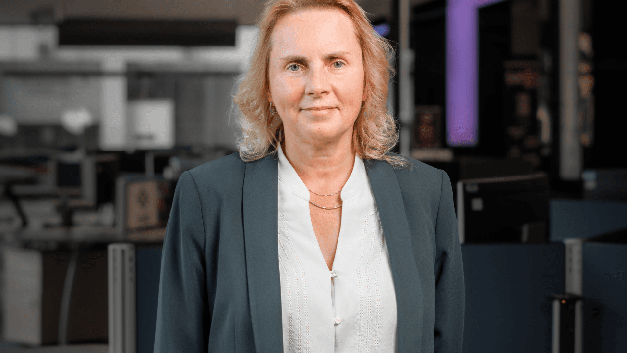 Liz Bacon avatar